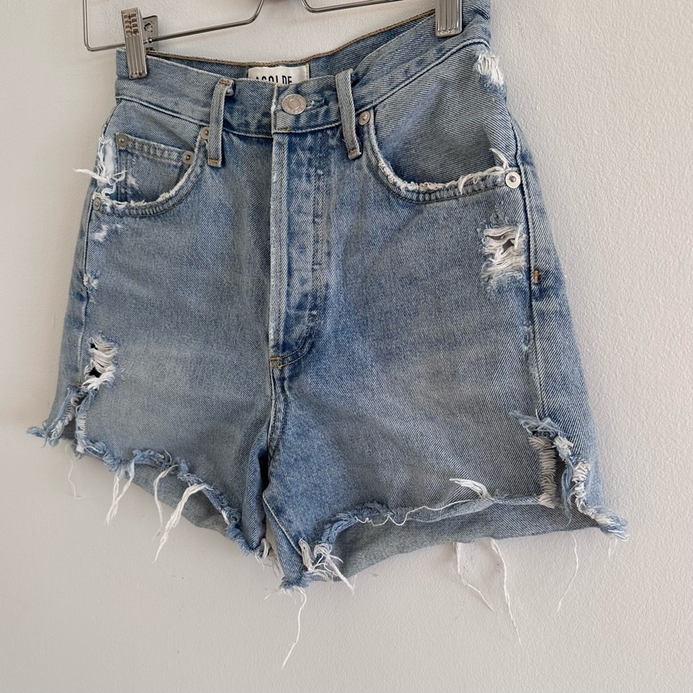 Agolde Dee Vintage high rise distressed light wash denim shorts size 23 - Picture 4 of 8